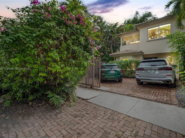 3124 Jackson Ave 1, Miami FL 33133