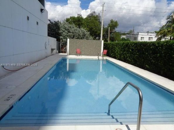 36 NW 6 Ave 608, Miami FL 33128