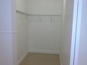 36 NW 6 Ave 608, Miami FL 33128