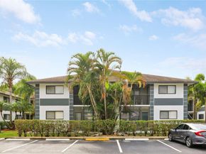 15364 Lakes Of Delray Blvd 61, Delray Beach FL 33484