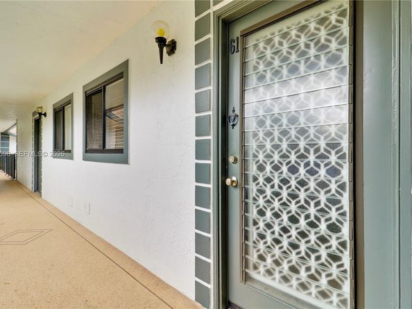 15364 Lakes Of Delray Blvd 61, Delray Beach FL 33484