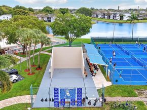 15364 Lakes Of Delray Blvd 61, Delray Beach FL 33484