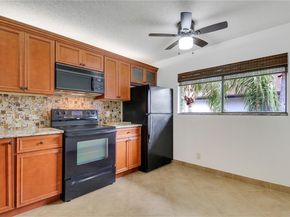 15364 Lakes Of Delray Blvd 61, Delray Beach FL 33484
