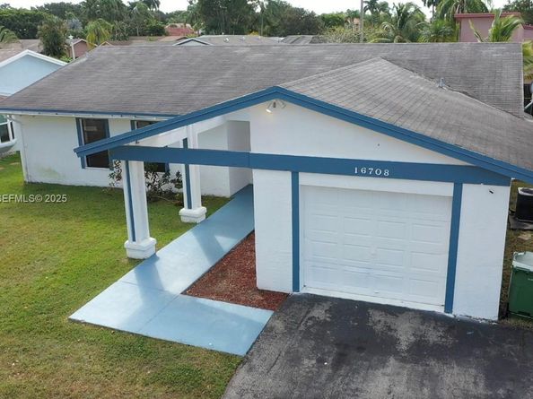 16708 SW 5th Way, Weston FL 33326