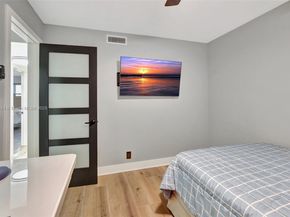 520 Orton Ave 303, Fort Lauderdale FL 33304