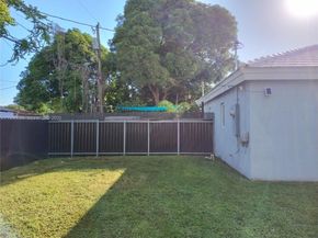 10169 SW 171st St, Miami FL 33157