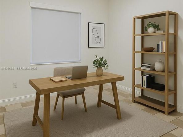 922 Washington St, Hollywood FL 33019