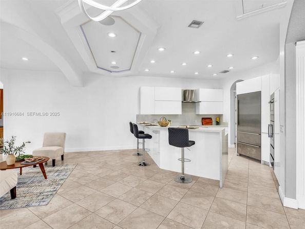 922 Washington St, Hollywood FL 33019