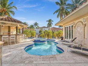 922 Washington St, Hollywood FL 33019