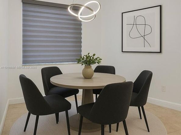 922 Washington St, Hollywood FL 33019