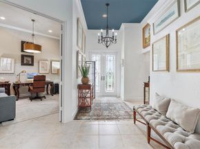 2557 Bay Pointe Dr, Weston FL 33327
