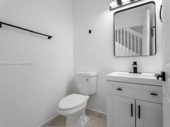 2276 NW 136th Ter, Opa-Locka FL 33054