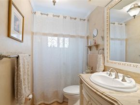 4800 NE 13th Ter, Oakland Park FL 33334
