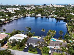 4800 NE 13th Ter, Oakland Park FL 33334