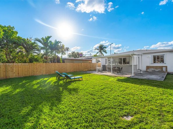 1545 Normandy Dr, Miami Beach FL 33141