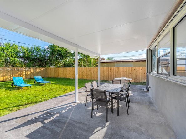 1545 Normandy Dr, Miami Beach FL 33141