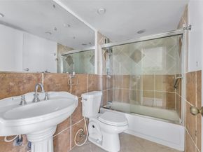 2025 NE 164th St 809, North Miami Beach FL 33162