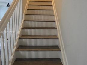 3203 SE 7th St, Homestead FL 33033