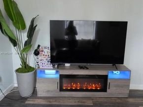 3203 SE 7th St, Homestead FL 33033