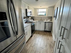 5486 W 26th Ct 305, Hialeah FL 33016