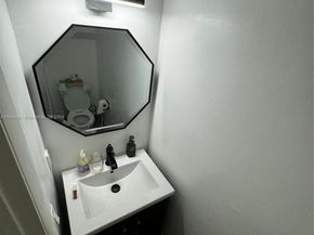 5486 W 26th Ct 305, Hialeah FL 33016