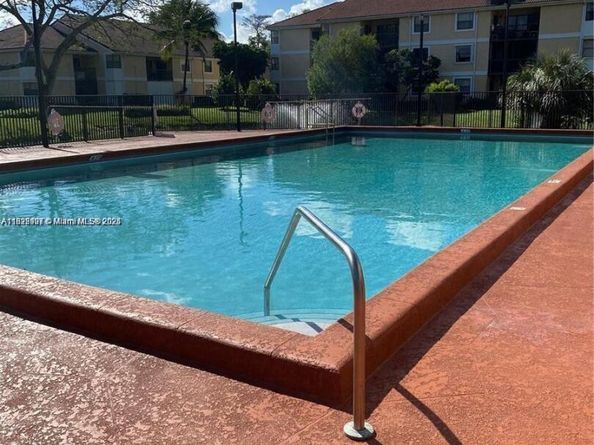 5841 Riverside Dr 106A3, Coral Springs FL 33067