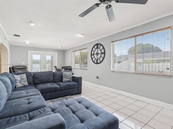 11121 SW 162nd Ter, Miami FL 33157