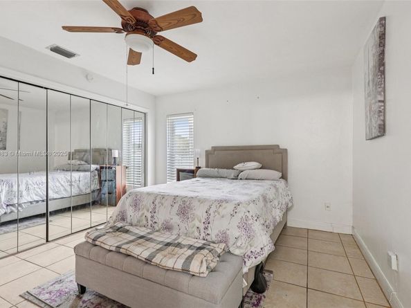11121 SW 162nd Ter, Miami FL 33157