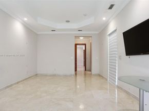 7480 SW 100th St, Pinecrest FL 33156