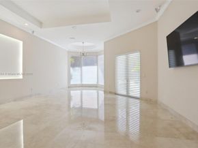 7480 SW 100th St, Pinecrest FL 33156