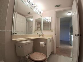 10368 NW 24th Pl 307, Sunrise FL 33322