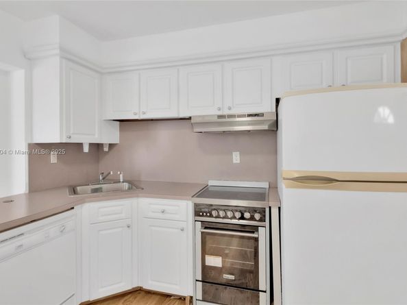 17031 NW 12th Ave, Miami Gardens FL 33169