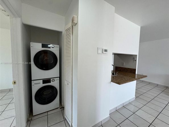 15699 SW 73rd Cir Ter 110, Miami FL 33193
