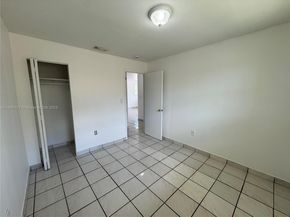 15699 SW 73rd Cir Ter 110, Miami FL 33193