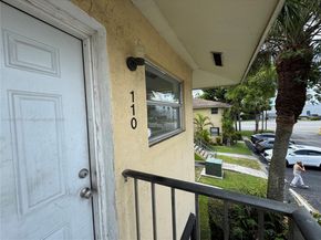 15699 SW 73rd Cir Ter 110, Miami FL 33193