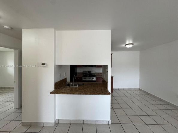 15699 SW 73rd Cir Ter 110, Miami FL 33193