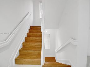 3204 Bird Ave 119, Miami FL 33133