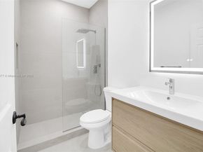 3204 Bird Ave 119, Miami FL 33133