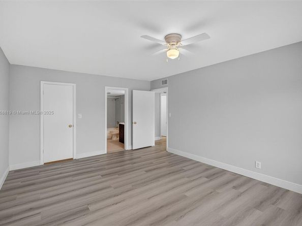 3109 Oakland Shores Dr 209, Oakland Park FL 33309
