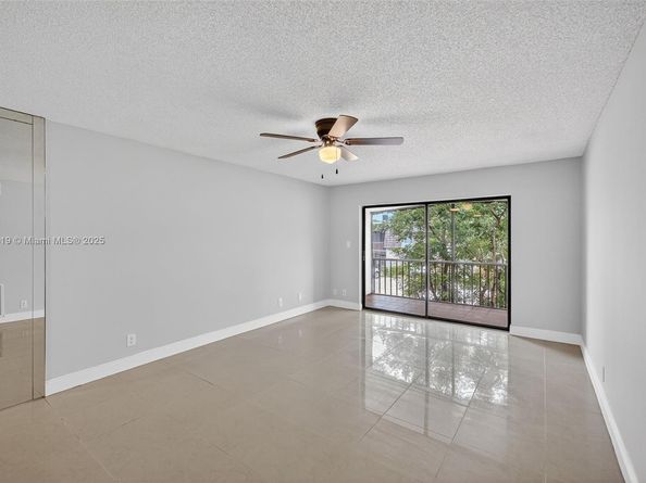 3109 Oakland Shores Dr 209, Oakland Park FL 33309