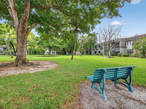 3109 Oakland Shores Dr 209, Oakland Park FL 33309