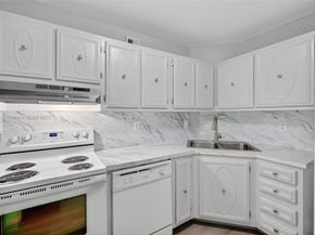 3109 Oakland Shores Dr 209, Oakland Park FL 33309