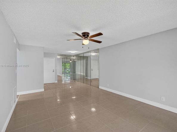 3109 Oakland Shores Dr 209, Oakland Park FL 33309