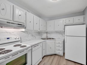 3109 Oakland Shores Dr 209, Oakland Park FL 33309
