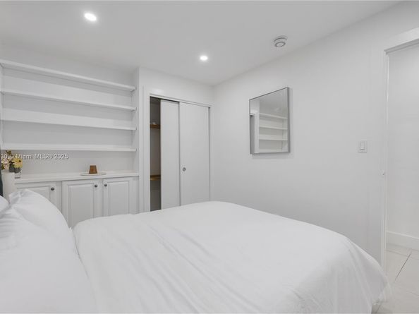 1709 SW 5th Pl, Fort Lauderdale FL 33312