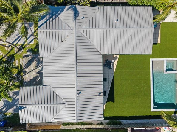 1709 SW 5th Pl, Fort Lauderdale FL 33312