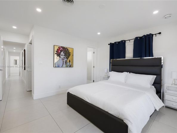 1709 SW 5th Pl, Fort Lauderdale FL 33312