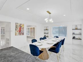725 Harrison St, Hollywood FL 33019