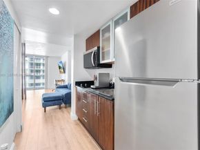 1750 N Bayshore Dr 1407, Miami FL 33132