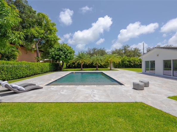 1070 NE 93rd St, Miami Shores FL 33138